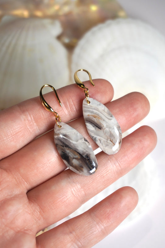 Neutral Stone organic drop