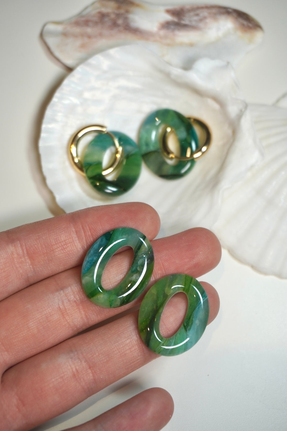 Pont-Scorff hoop charm