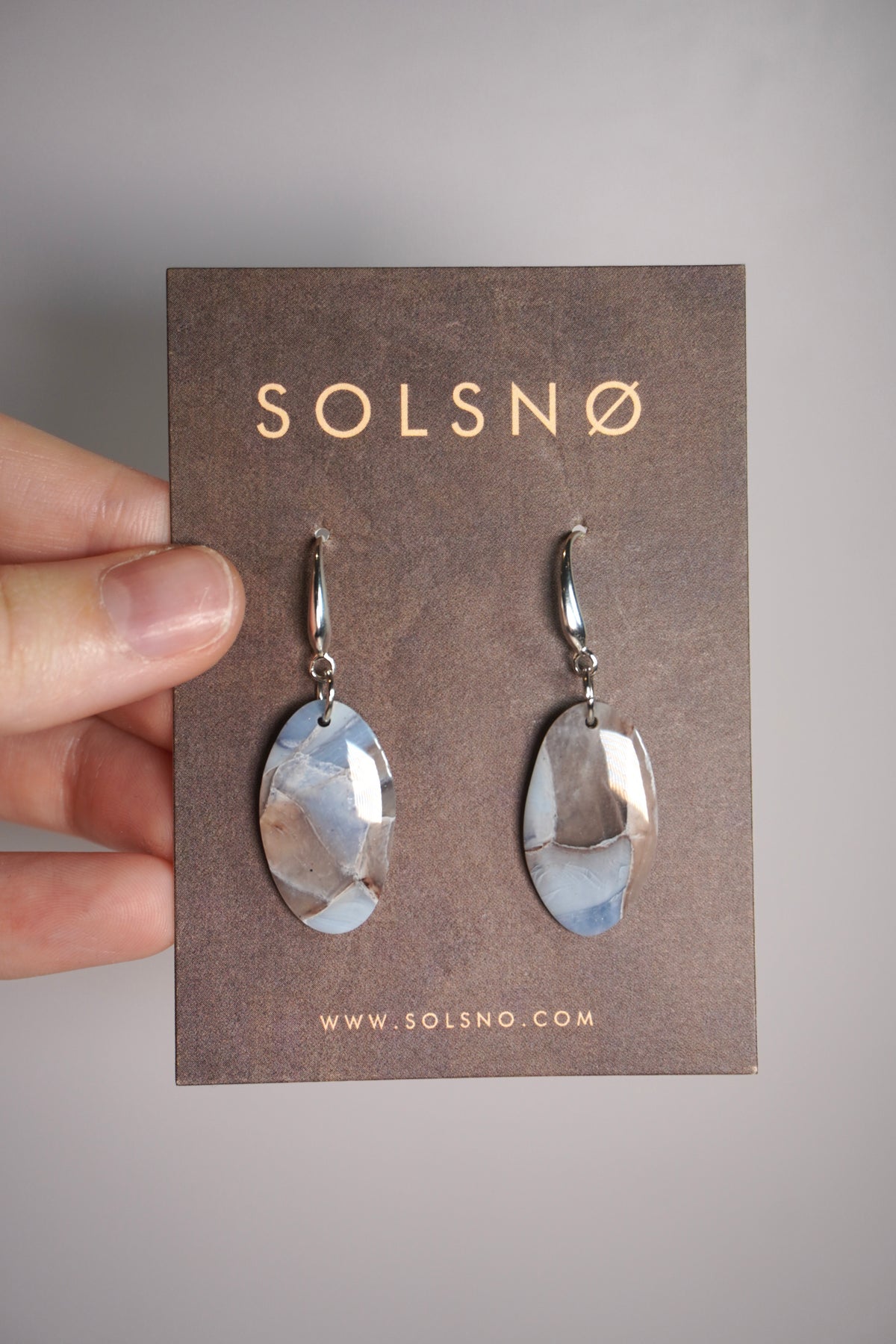 Tréguier oval gem