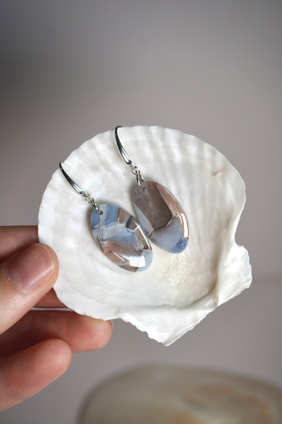 Tréguier oval gem