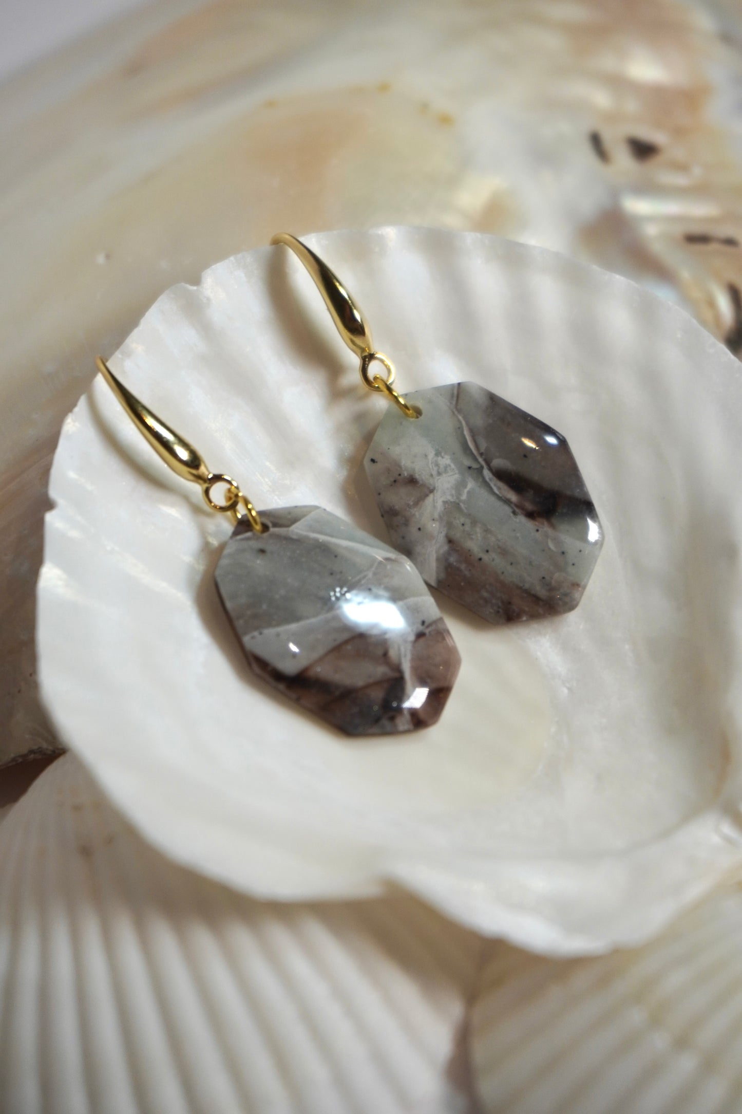 Grey Stone gemstone 1