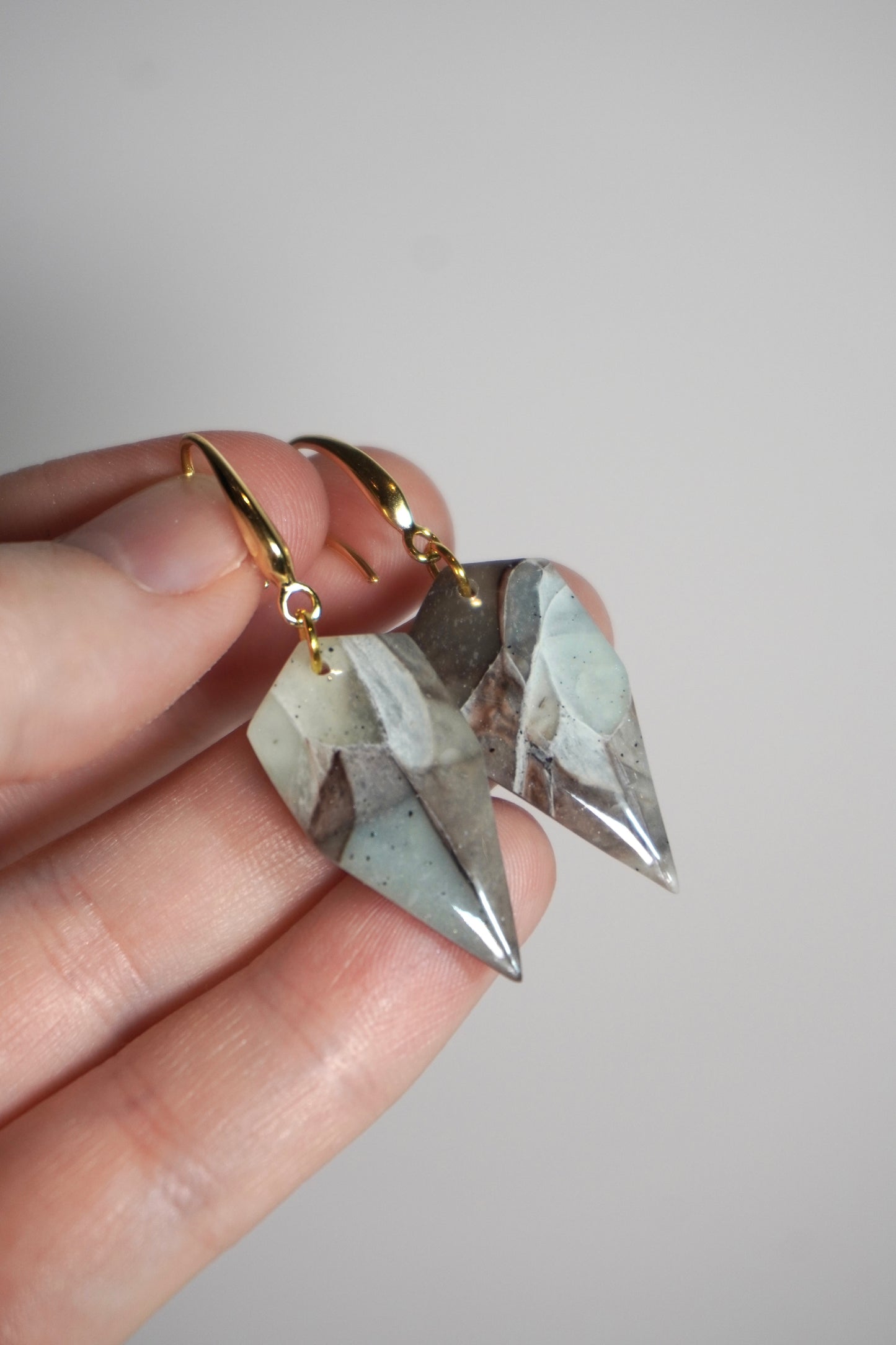 Grey Stone Dagger
