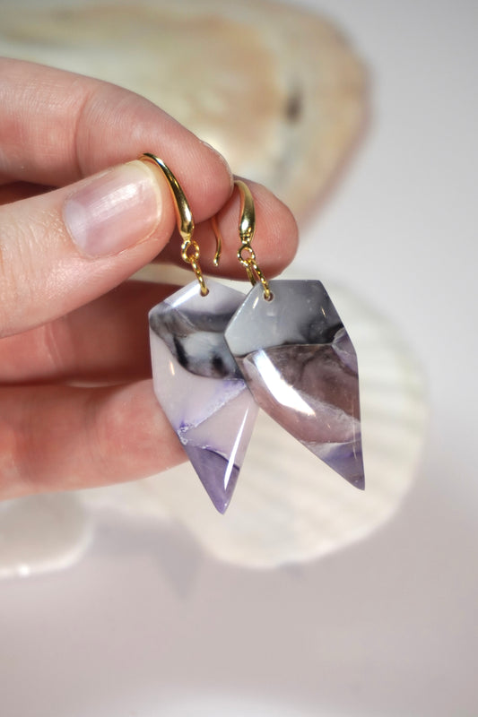 Purple Neutral Daggers 1