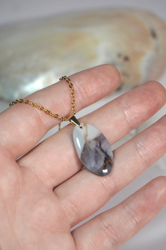 Purple Neutral Necklace