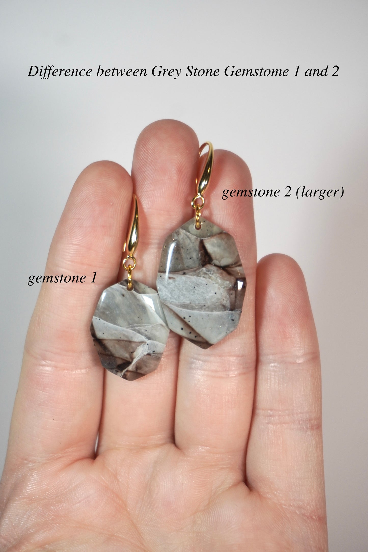 Grey Stone gemstone 2 (larger)
