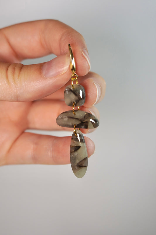Stone Dangle
