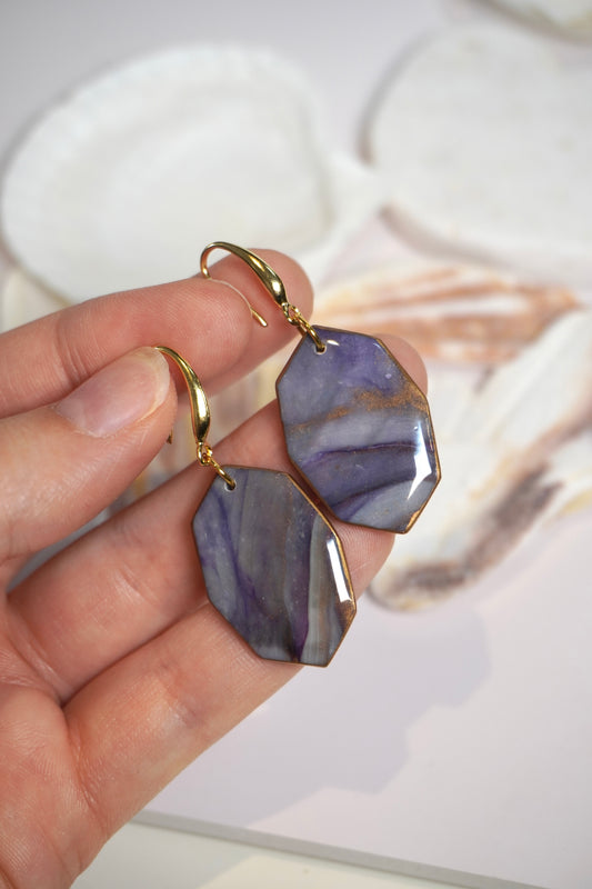 Violet gemstone