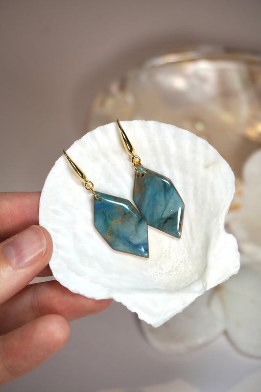 Blue gemstone small