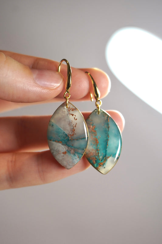 Pink and turquoise Gemstone